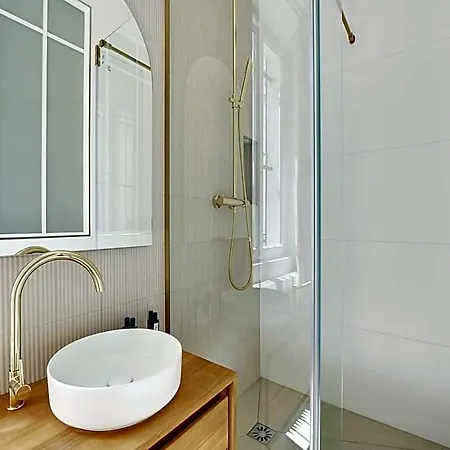 Apartment Elegant -2br6p - Pere Lachaise *